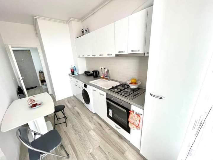Studio Velier Mamaia Nord Luaran gambar