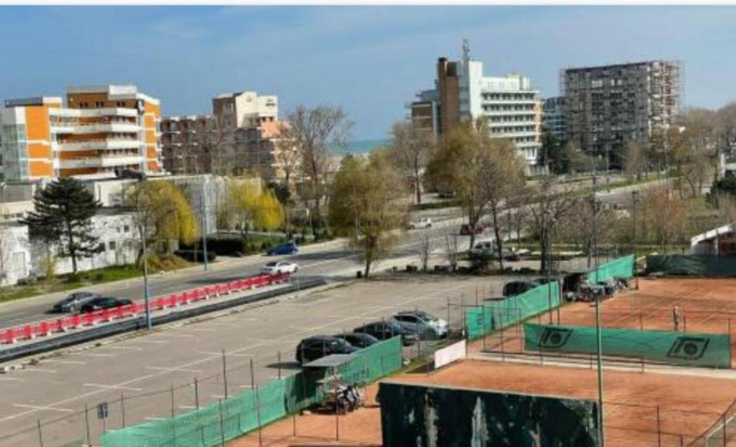 Studio Velier Mamaia Nord Luaran gambar